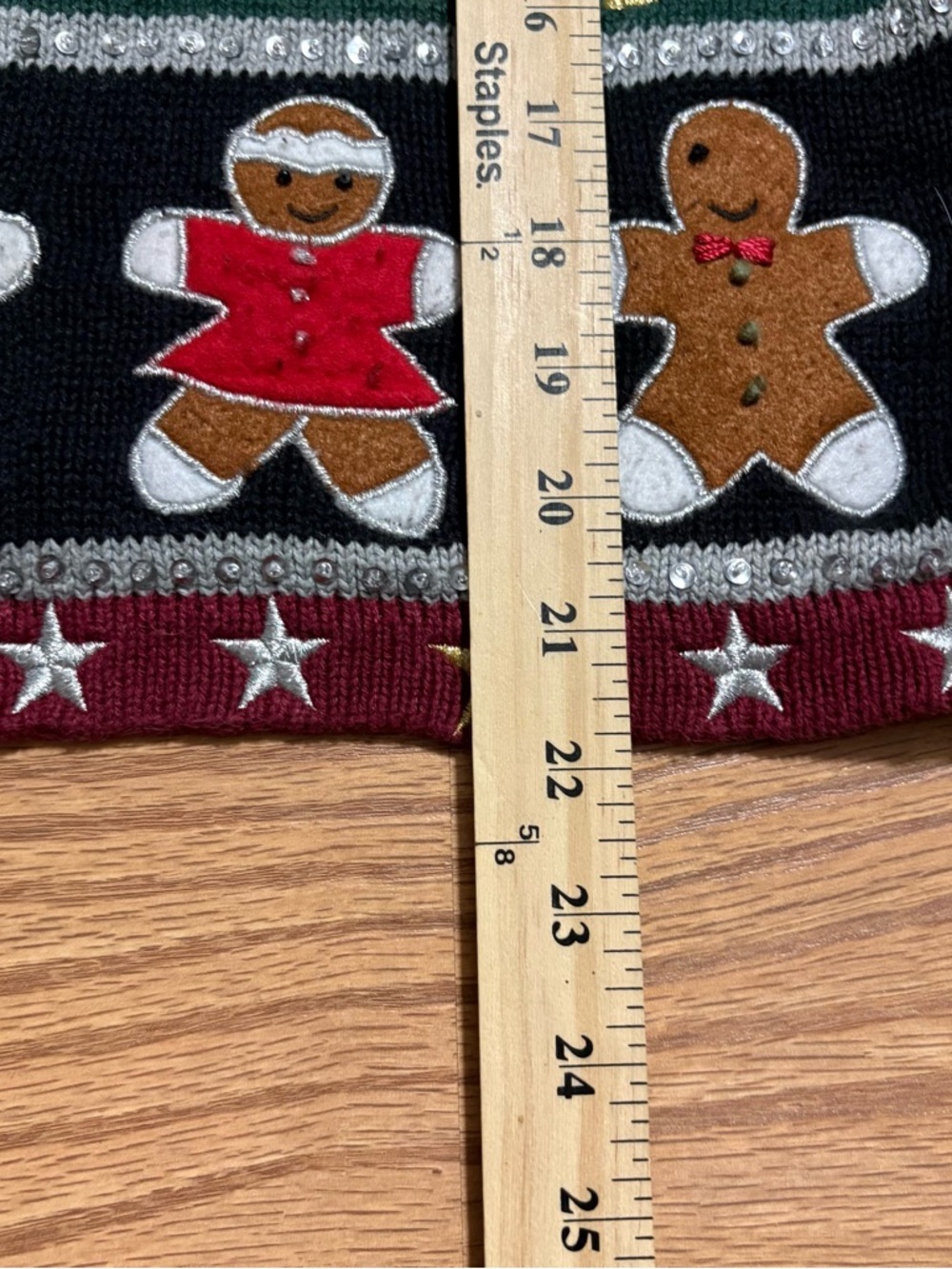 Vintage Christmas Embroidered Beaded Gingerbread Snowman Grannycore Sweater S - Picture 9 of 9